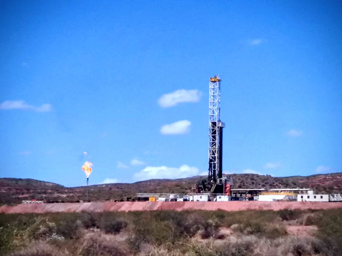 Drilling rig at a land well control site